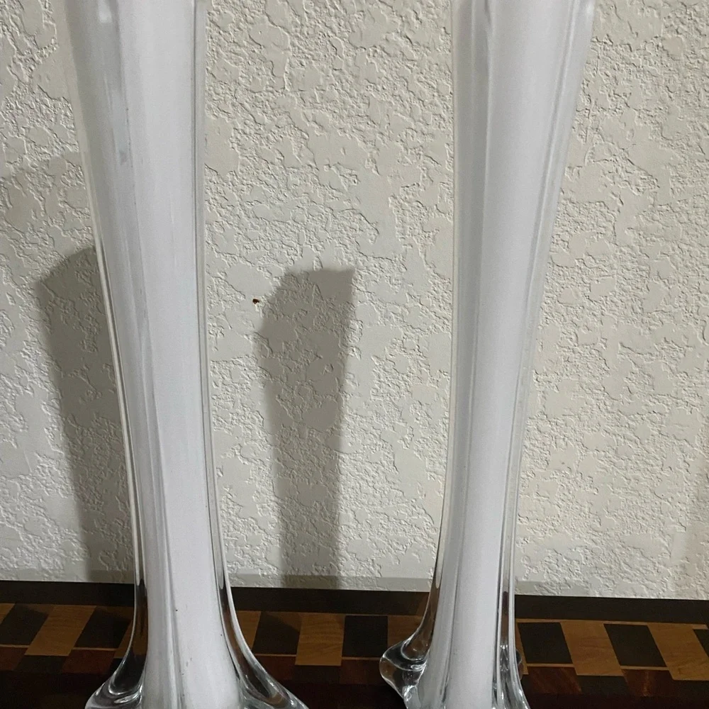 2 White Blown Glass Eiffel Tower 12” Tall Centerpiece Wedding Decor Vases